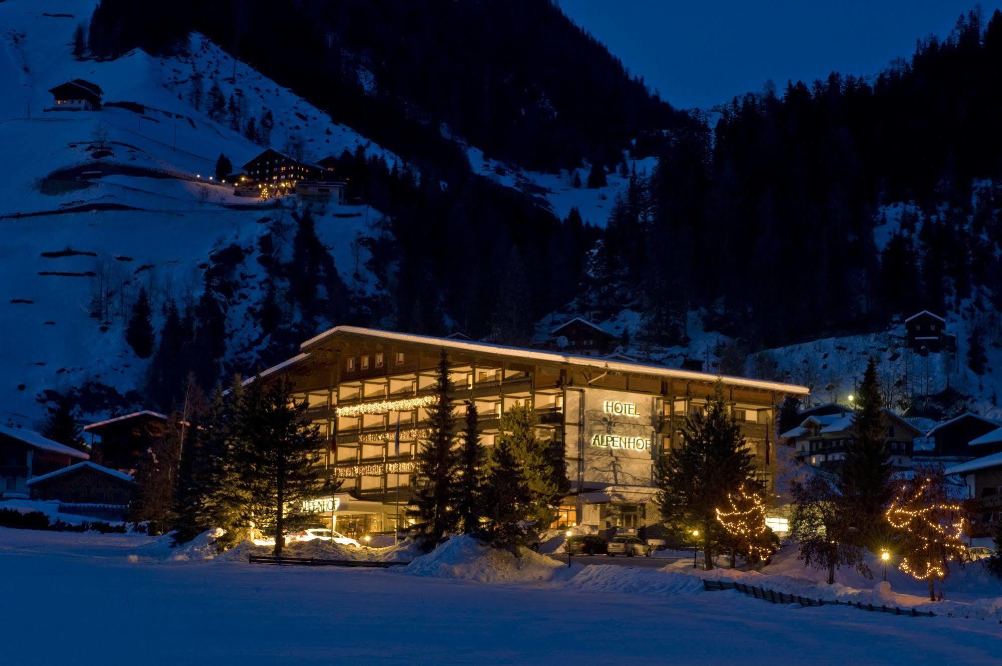 Hotel Alpenhof Sankt Jakob in Defereggen Exterior foto